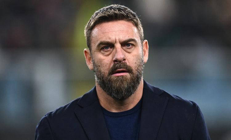 罗马奋力争夺欧冠席位，德罗西携热那亚再聚旧主，两强对决影响深远